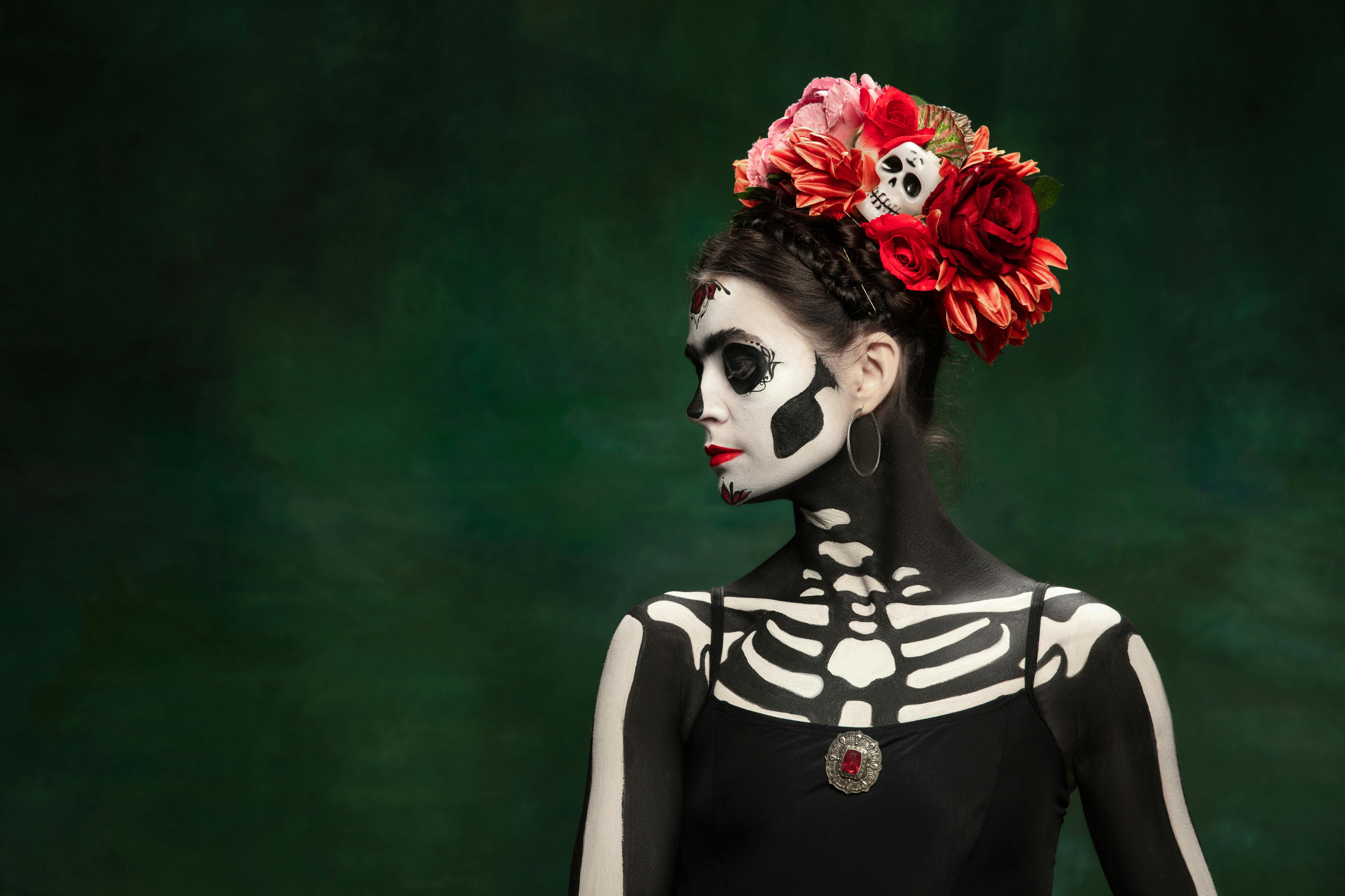 La Calavera Catrina illustration and modern interpretations